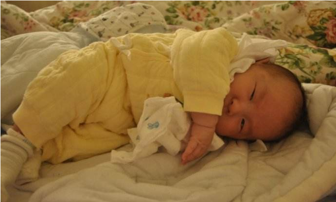 寶寶抬頭訓(xùn)練誤區(qū) 如何正確訓(xùn)練寶寶抬頭