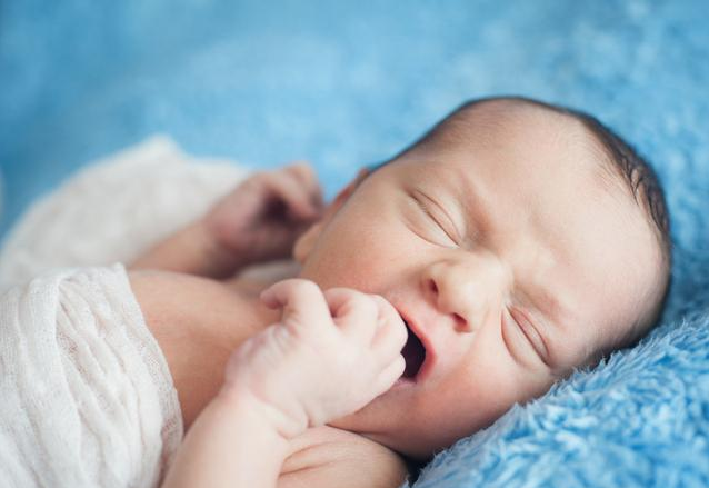 寶寶眼睛小長大會變大嗎 寶寶眼睛小是什么原因