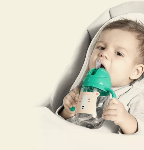 孩子喝水少有什么危害 各年齡階段寶寶的喝水準則 孩子喝水少有什么危害 各年齡階段寶寶的喝水準則