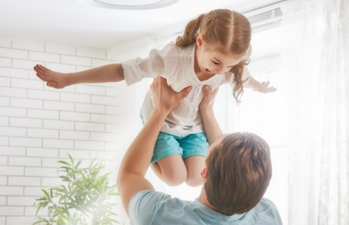 寶寶離開媽媽就哭怎么辦 離開媽媽就哭鬧的解決方法 寶寶離開媽媽就哭怎么辦 離開媽媽就哭鬧的解決方法