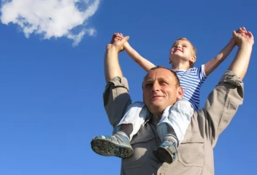 爸爸陪孩子的重要性 爸爸陪孩子必做的六件事