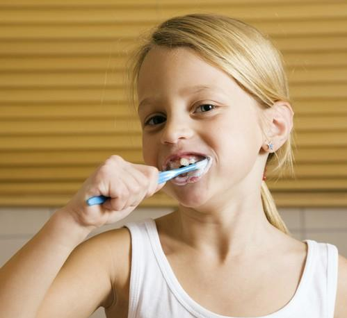 兒童使用電動牙刷的好處 兒童電動牙刷挑選指南 兒童使用電動牙刷的好處 兒童電動牙刷挑選指南