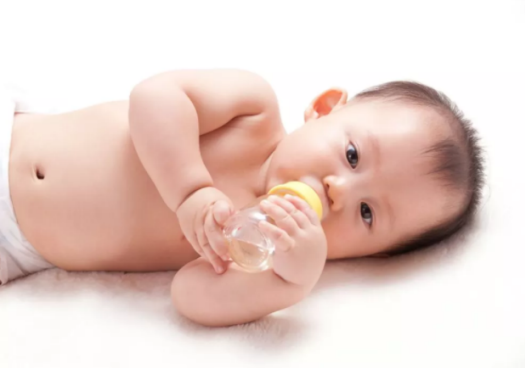 紙尿褲和傳統(tǒng)尿布哪個(gè)好 紙尿褲和傳統(tǒng)尿布優(yōu)缺點(diǎn)分析 紙尿褲和傳統(tǒng)尿布哪個(gè)好 紙尿褲和傳統(tǒng)尿布優(yōu)缺點(diǎn)分析