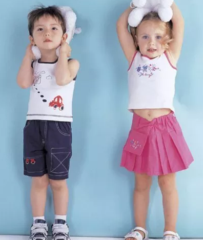 下雪天可以和孩子玩什么 下雪天適合和孩子玩的小游戲