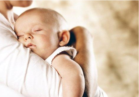 高危兒為什么要進行早期綜合干預 高危兒的早期表現