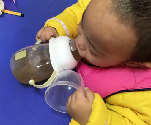 荷蘭Umee帶手柄奶瓶怎么樣 Umee奶瓶pp材質(zhì)安全嗎 荷蘭Umee帶手柄奶瓶怎么樣 Umee奶瓶pp材質(zhì)安全嗎