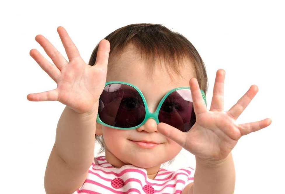 寶寶嘴角爛了怎么辦好 哪些行為會(huì)導(dǎo)致孩子口角炎