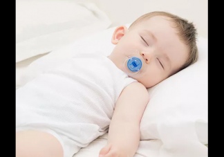 寶寶臍帶會存在什么問題 寶寶的臍帶什么時候脫落正常