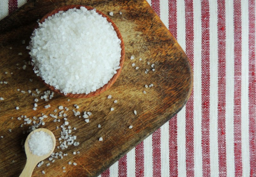 寶寶吃鹽越晚越好嗎 吃鹽的時間介紹