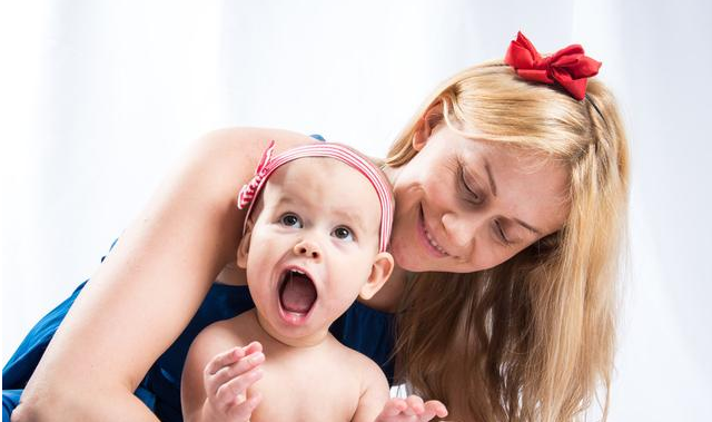 寶寶開口早晚和智力有關系嗎 寶寶說話開口晚訓練方法