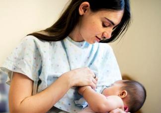 寶寶睡覺(jué)愛(ài)含乳頭正常嗎 寶寶奶睡的正確方式