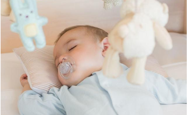 寶寶扁頭什么時候矯正好 寶寶扁頭的矯正方法