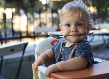 寶寶不吃輔食該怎么辦 寶寶抗拒吃輔食怎么應(yīng)對(duì)