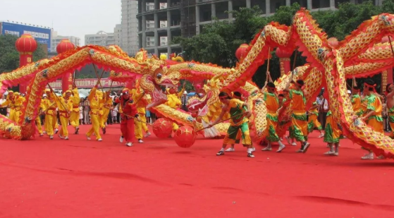 2019幼兒園元宵節(jié)活動(dòng)邀請(qǐng)函 幼兒園元宵節(jié)活動(dòng)邀請(qǐng)通知