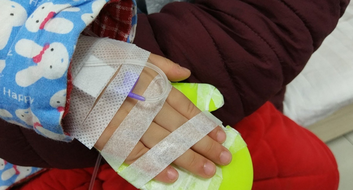 孩子發高燒家長怎么做好 孩子發高燒家長正確護理快速退燒方法2019