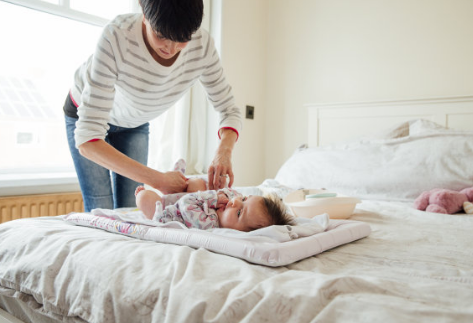 大幅度降溫如何給寶寶保暖 低溫怎么做好保暖 大幅度降溫如何給寶寶保暖 低溫怎么做好保暖