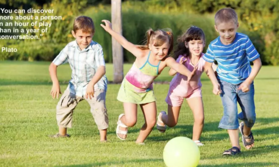 怎么哄孩子乖乖去上學 哄孩子去上學的技巧