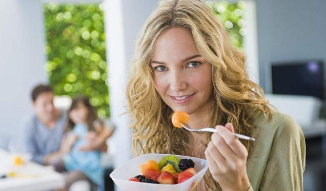 產(chǎn)后吃哪些水果可以瘦身 產(chǎn)后吃這些水果瘦身 產(chǎn)后吃哪些水果可以瘦身 產(chǎn)后吃這些水果瘦身