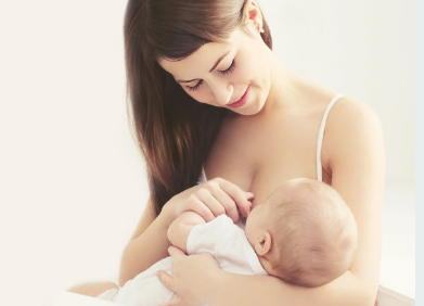 如何喂養(yǎng)寶寶 喂養(yǎng)寶寶的正確方式是怎么樣的