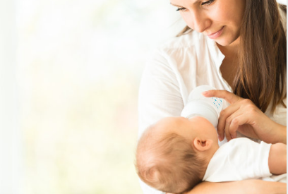 如何喂養(yǎng)寶寶 喂養(yǎng)寶寶的正確方式是怎么樣的