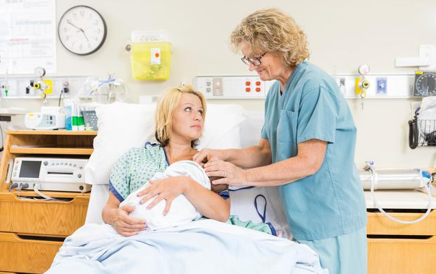 產后惡露多久排干凈正常 產后惡露的異常表現 產后惡露多久排干凈正常 產后惡露的異常表現