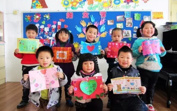 幼兒園3.8婦女節活動方案 三八婦女節教職工娛樂活動策劃 幼兒園3.8婦女節活動方案 三八婦女節教職工娛樂活動策劃