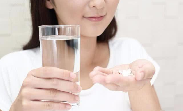 葉酸每天什么時候吃最好 每天補充多少葉酸合適 葉酸每天什么時候吃最好 每天補充多少葉酸合適