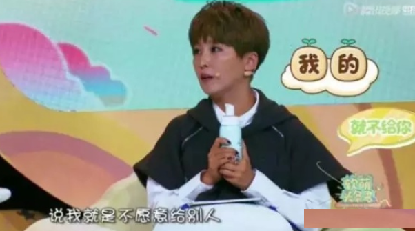 孩子搶玩具怎么處理 孩子搶玩具家長怎么做