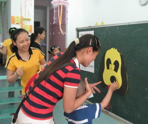 幼兒園開學必備的游戲 簡單又好玩的課間游戲 幼兒園開學必備的游戲 簡單又好玩的課間游戲