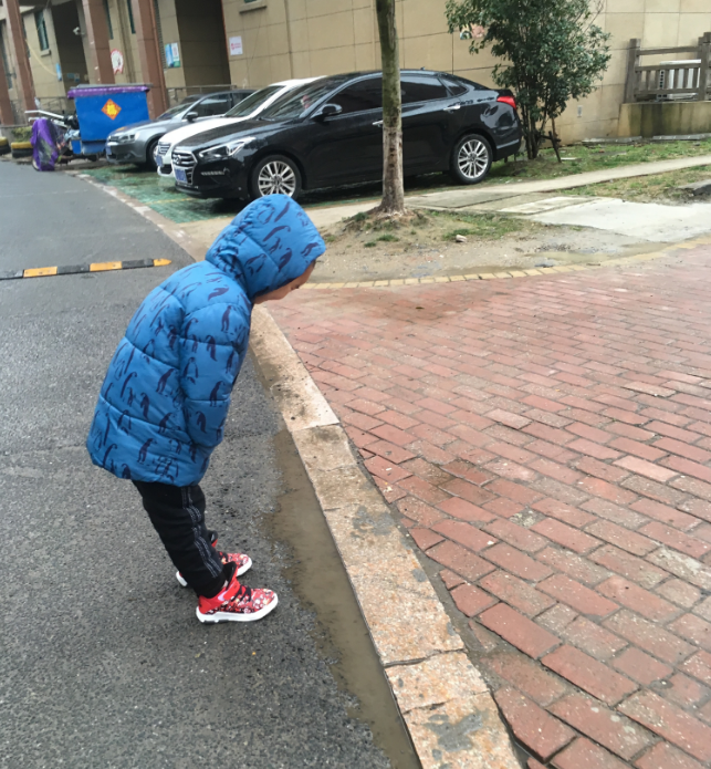 寶寶上學的說說心情 送孩子去學校上學怎么發說說朋友圈