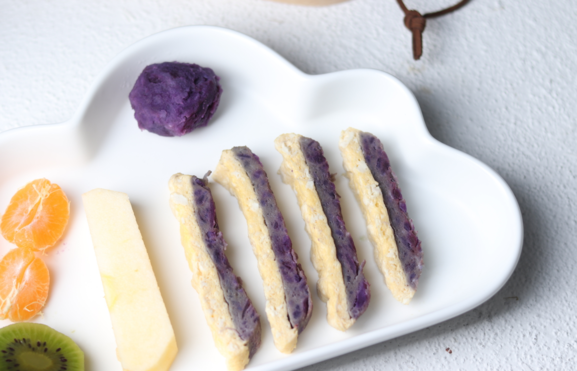 孩子幾個(gè)月大可以吃輔食 什么時(shí)候給他吃輔食比較好