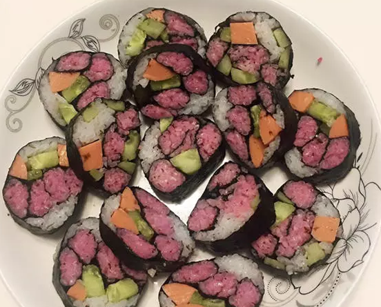 第一次幼兒園春游要準(zhǔn)備什么 第一次春游要準(zhǔn)備的物品