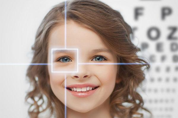 寶寶弱視的常見表現有哪些 寶寶弱視的常見表現