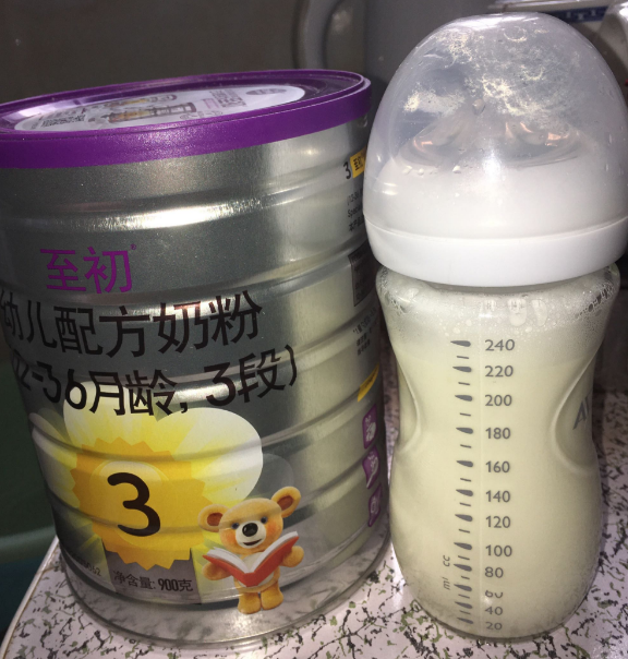 a2至初白金奶粉寶寶喝會不會便秘 a2至初白金奶粉會不會上火 a2至初白金奶粉寶寶喝會不會便秘 a2至初白金奶粉會不會上火