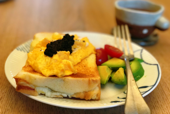 陪著孩子吃早餐說說 和孩子一起吃早餐說說朋友圈2019 陪著孩子吃早餐說說 和孩子一起吃早餐說說朋友圈2019