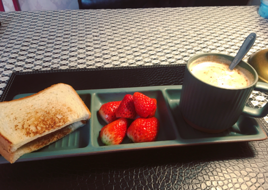 陪著孩子吃早餐說說 和孩子一起吃早餐說說朋友圈2019 陪著孩子吃早餐說說 和孩子一起吃早餐說說朋友圈2019