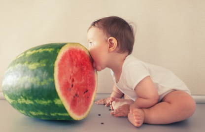 6個月的寶寶可以吃水果嗎 寶寶6個月能吃什么水果