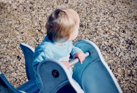 女寶寶比男寶寶好帶嗎 孩子大了就好帶嗎 女寶寶比男寶寶好帶嗎 孩子大了就好帶嗎