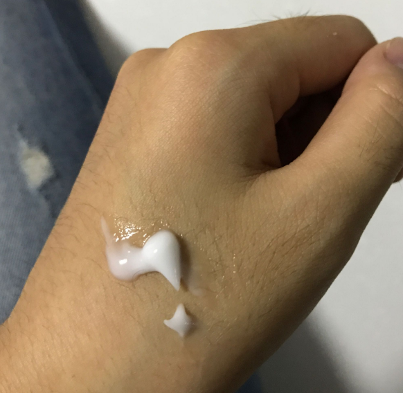 露安適媽咪身體乳用了油不油 露安適媽咪身體乳保濕效果怎么樣 露安適媽咪身體乳用了油不油 露安適媽咪身體乳保濕效果怎么樣