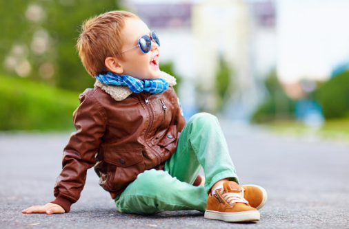 寶寶鞋子穿大一碼可以嗎  孩子選鞋的誤區(qū)別中招了