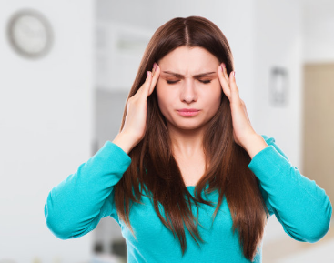 懷孕三個月頭疼怎么辦 懷孕三個月頭疼的厲害是怎么回事 懷孕三個月頭疼怎么辦 懷孕三個月頭疼的厲害是怎么回事