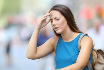 懷孕三個月頭疼怎么辦 懷孕三個月頭疼的厲害是怎么回事 懷孕三個月頭疼怎么辦 懷孕三個月頭疼的厲害是怎么回事