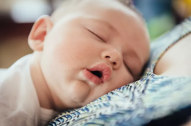 寶寶總是早醒怎么辦 為什么寶寶總是早醒 寶寶總是早醒怎么辦 為什么寶寶總是早醒