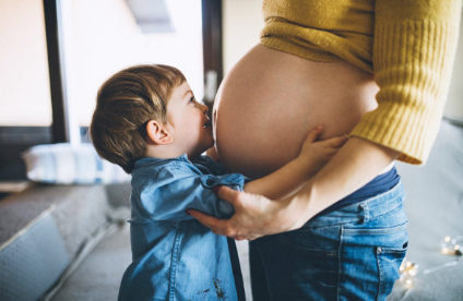 懷孕期間有有水流出羊水破了嗎 羊水破了該怎么辦