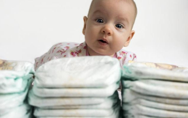 寶寶紙尿褲不透氣會紅屁股嗎 給寶寶穿紙尿褲注意事項