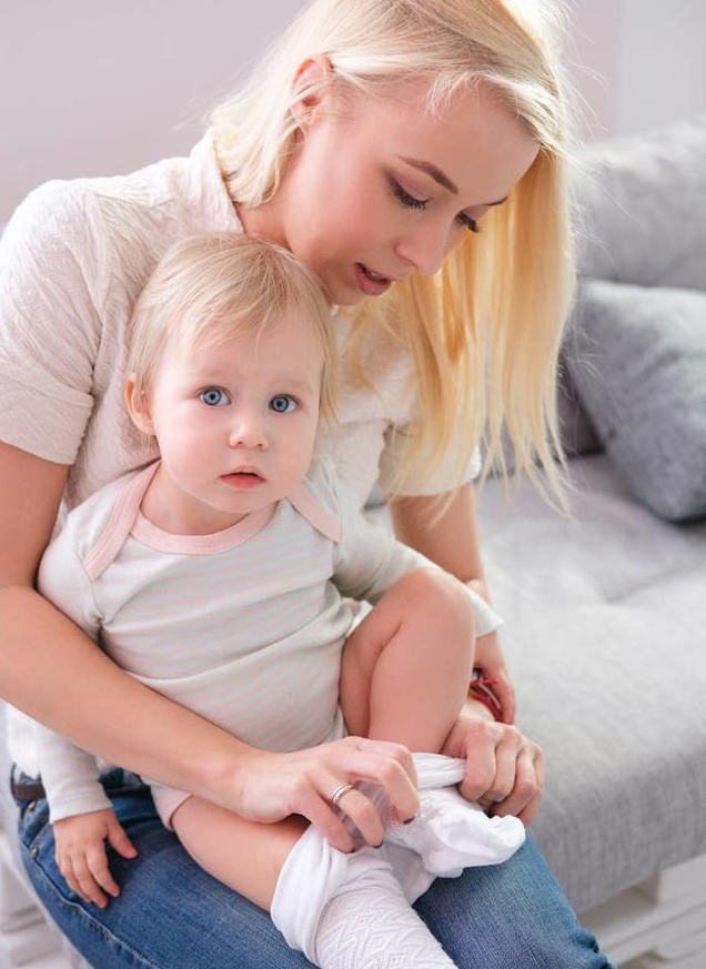 孩子幾歲學(xué)穿衣最合適 怎么讓孩子學(xué)會(huì)獨(dú)立穿衣服