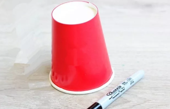 紙杯可以制作哪些玩具 紙杯制作兒童玩具方法步驟 紙杯可以制作哪些玩具 紙杯制作兒童玩具方法步驟