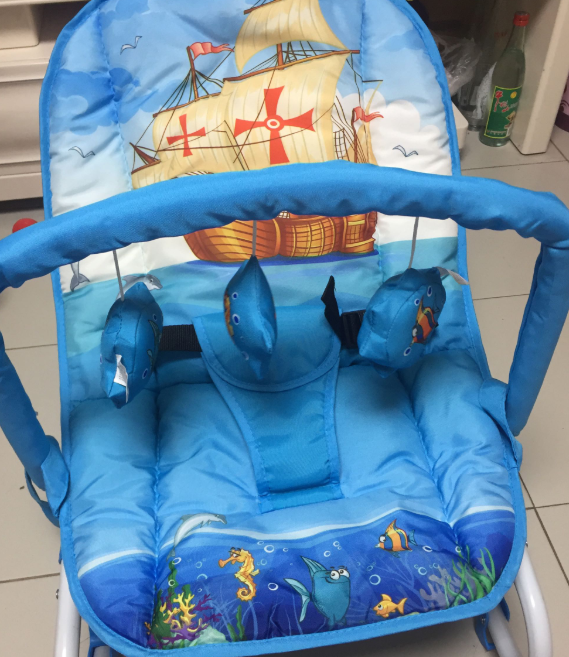 Cola Bebe寶寶搖椅怎么樣 Cola Bebe寶寶搖椅使用測(cè)評(píng) Cola Bebe寶寶搖椅怎么樣 Cola Bebe寶寶搖椅使用測(cè)評(píng)