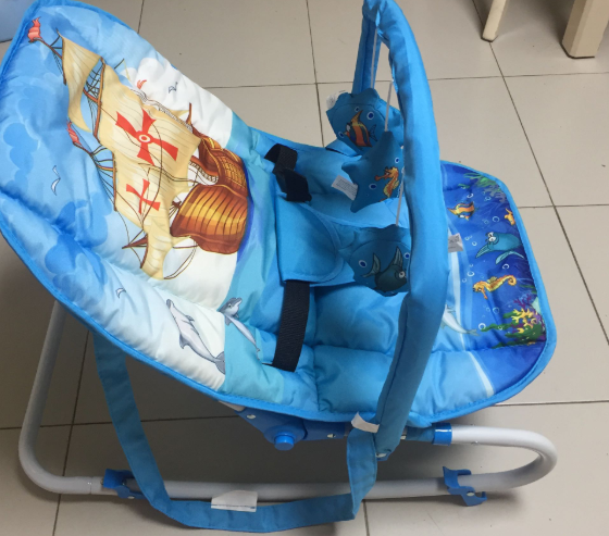 Cola Bebe寶寶搖椅怎么樣 Cola Bebe寶寶搖椅使用測(cè)評(píng) Cola Bebe寶寶搖椅怎么樣 Cola Bebe寶寶搖椅使用測(cè)評(píng)