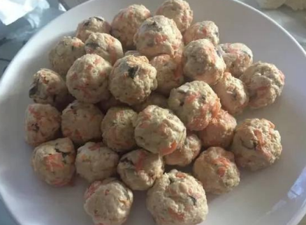 9個月孩子能吃胡蘿卜嗎 胡蘿卜輔食制作方法 9個月孩子能吃胡蘿卜嗎 胡蘿卜輔食制作方法